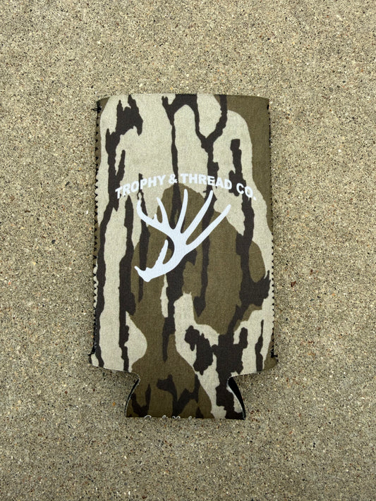 The Shed Bottomland Coozie Slim