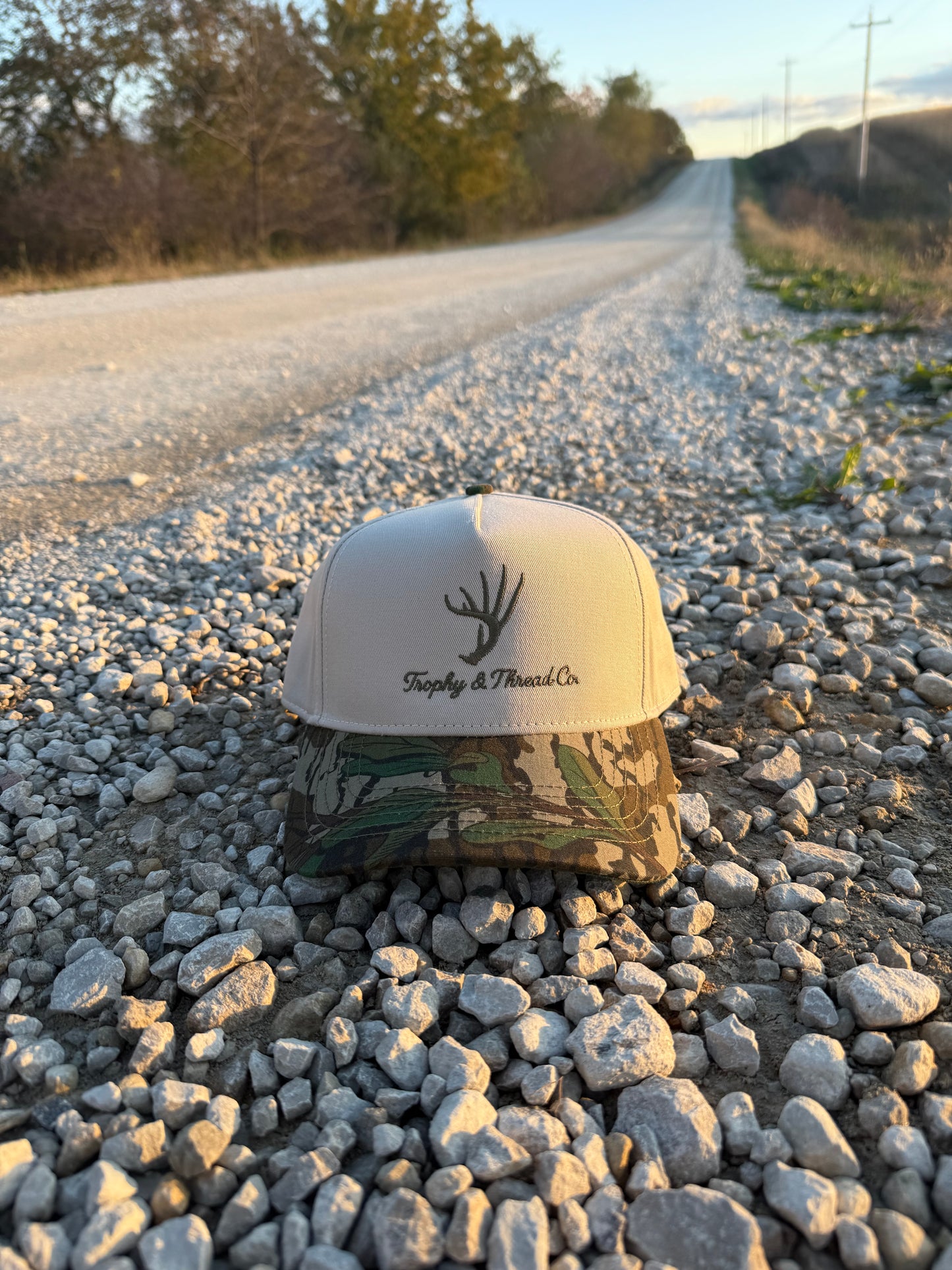 The Shed Trucker Hat -  Mossy Oak Bottomland Greenleaf